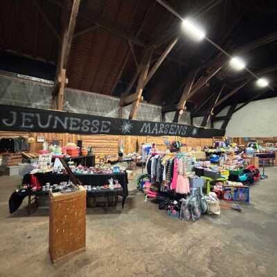 Vide-grenier/dressing